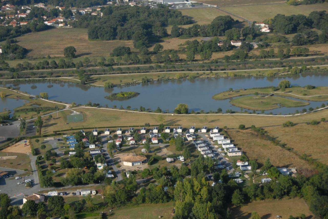 Camping Du Lac De Saujon Buitenkant foto